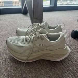 Asics Superblast 2 Men’s 6